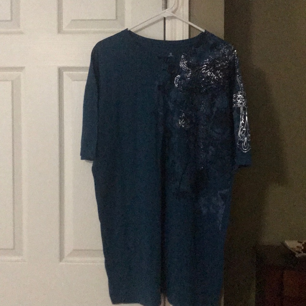 Dark blue Archaic t-shit with silver detail XL
